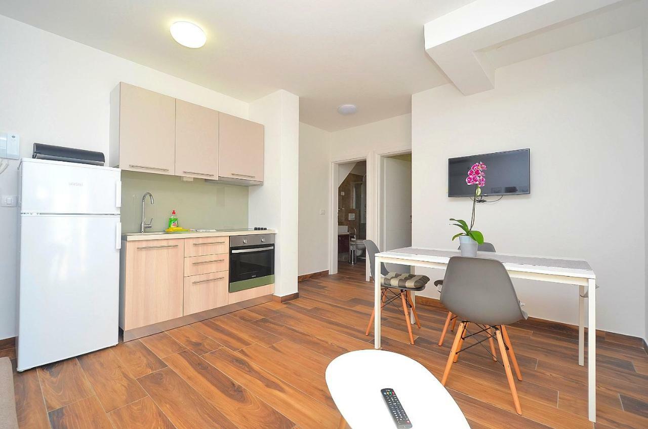 Stella Apartments Novigrad Istria エクステリア 写真