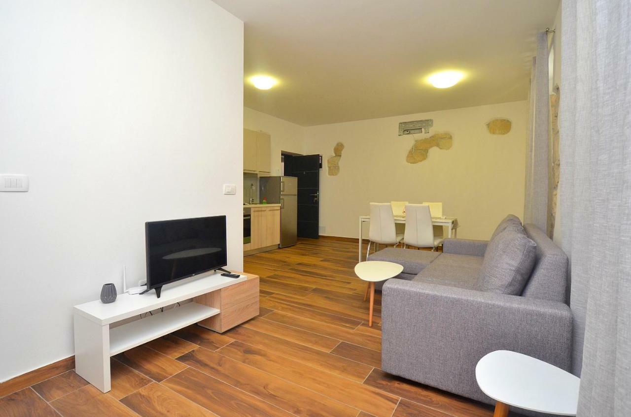 Stella Apartments Novigrad Istria エクステリア 写真