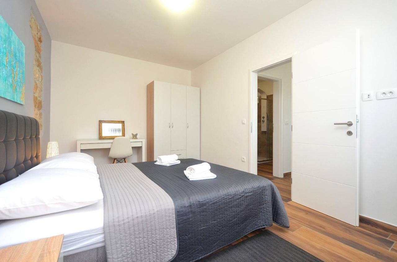 Stella Apartments Novigrad Istria エクステリア 写真