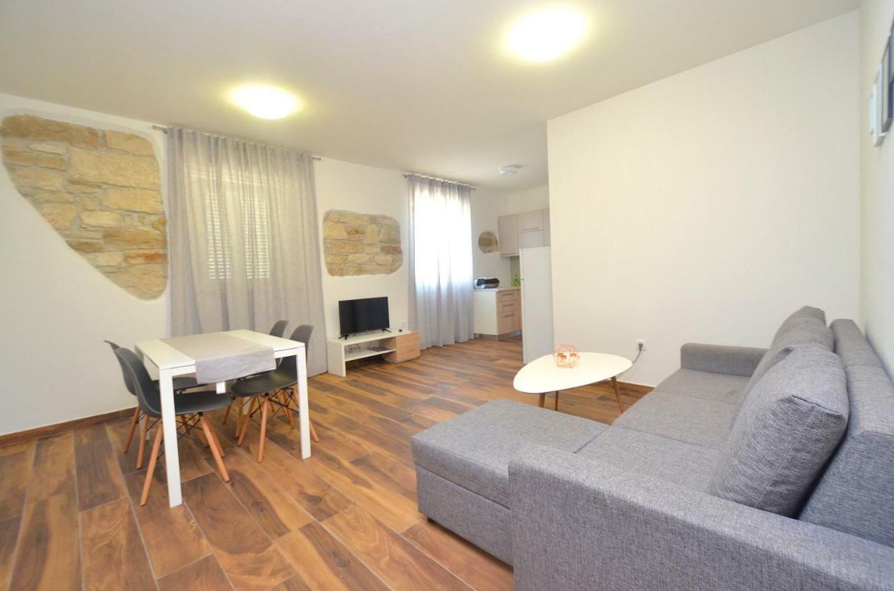 Stella Apartments Novigrad Istria エクステリア 写真