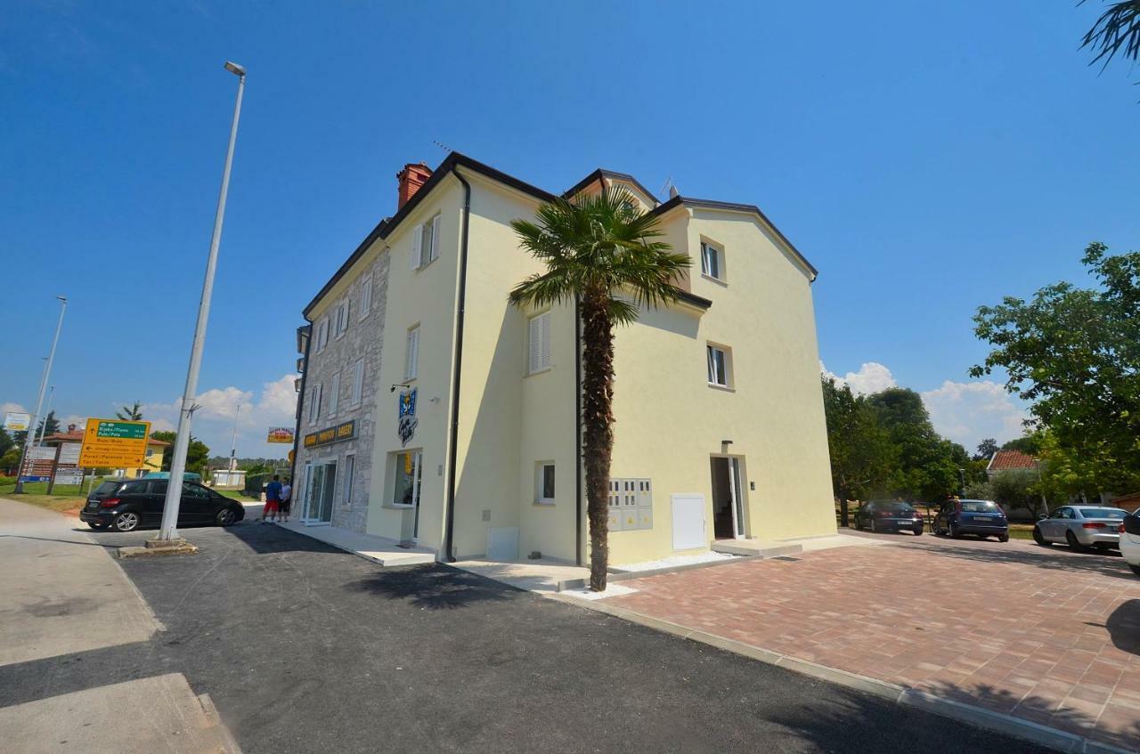 Stella Apartments Novigrad Istria エクステリア 写真