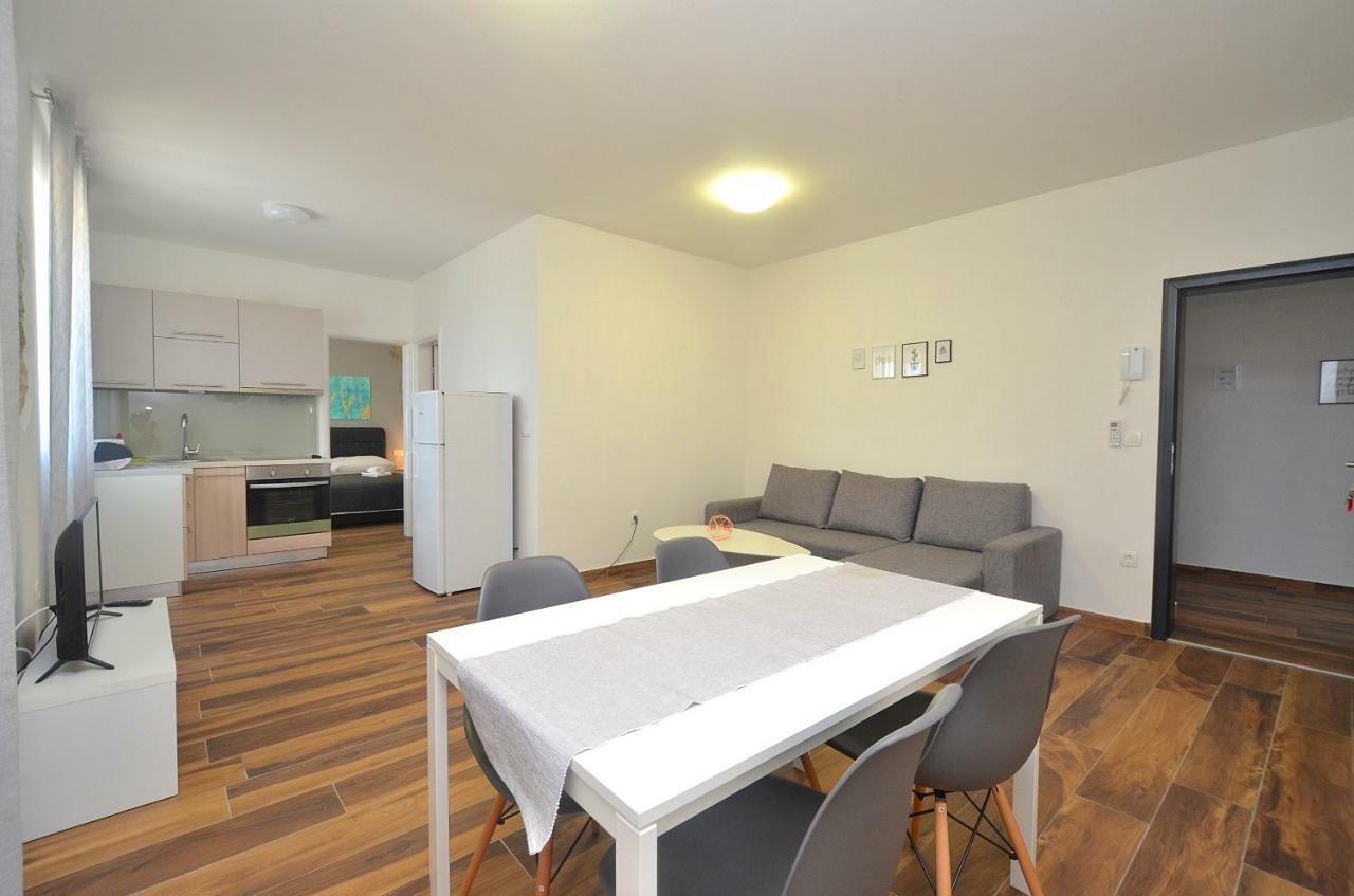 Stella Apartments Novigrad Istria エクステリア 写真